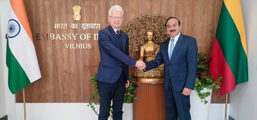 Ambassador Devesh Uttam met Mr. Ricardas Degutis, Political advisor to Speaker of the Lithuanian Parliament (Seimas). He welcomed the upcoming visit of Seimas Speaker to India as part of Nordic-Baltic (NB8) Speaker’s visit later this month. The visit would deepen inter-Parliamentary dialogue and strengthen cultural and people to people ties between India and Lithuania.